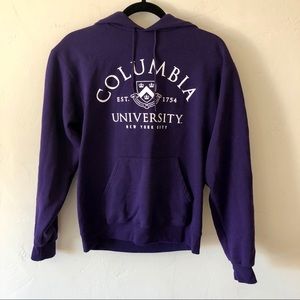 Columbia sweatshirt